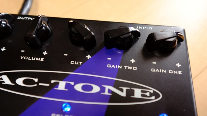 Carl Martinのオーバードライブユニット、AC-Toneをモディファイした