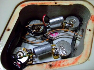 GIBSON Les Paul Custom