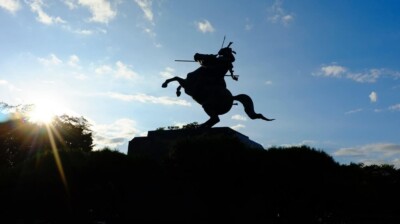 山形　最上義光公像