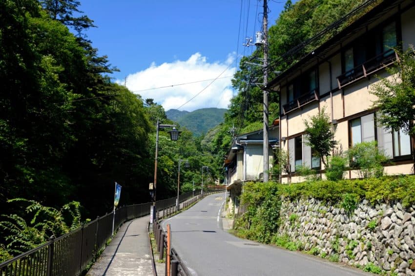 四万温泉