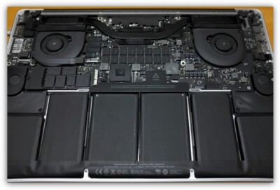 MacBook Pro 中身